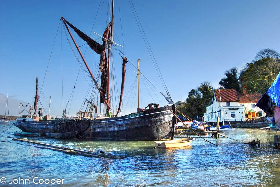 TheSuffolkMan's tweet image. #ThamesBarge #Betula #PinMill #RiverOrwell #Suffolk