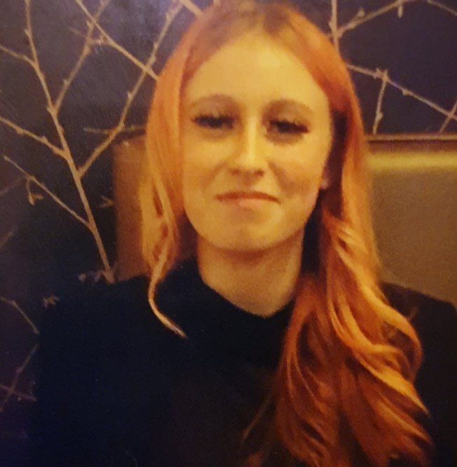 BBCGlos's tweet photo. Gloucestershire police are concerned for the welfare  14 year old Faith who was was last seen at 10pm at a house in Brimscombe, Stroud. She was wearing grey pyjama bottoms and a grey and white dressing gown. She's white, slim and currently has bright pink hair. https://t.co/QGg21dFDP9