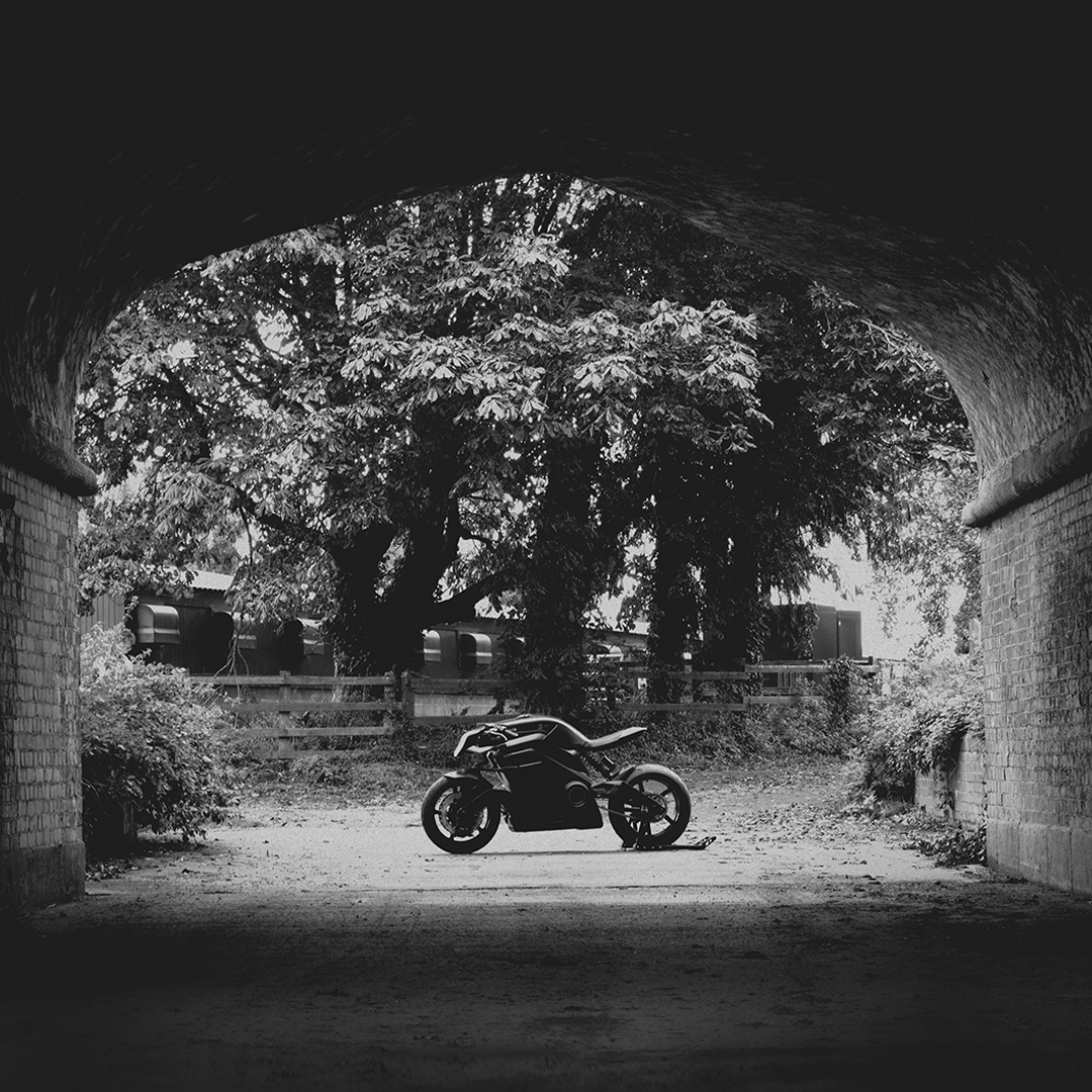 ArcVehicle's tweet image. The electric song of Vector humming in the belly of this railway bridge, reminding us that with Vector ownership, the only thing we are leaving behind is tire tracks. No noise pollution, no harm to nature ⚡️ #arcvector #electricbike #ebike #adifferentroad