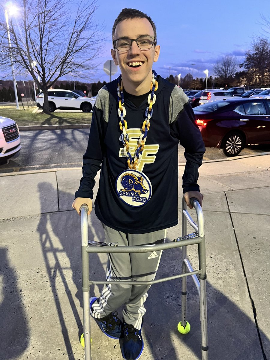 Daniel Peticca tweet media