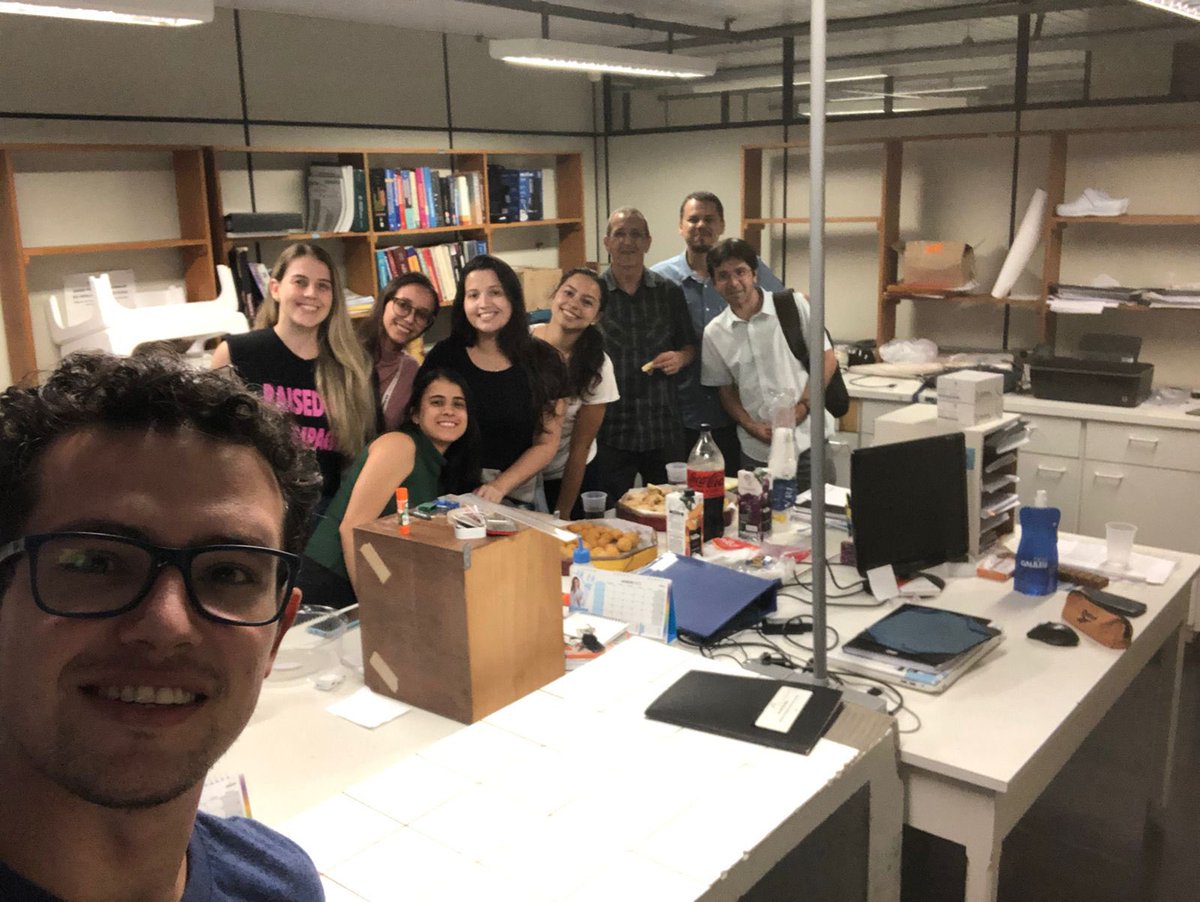 It is time to say “see you soon” to our Ph.D. Student Noemia Mariani, who is bound to the USA for a 6-month exchange at @PolinaLishko lab, @WashingtonUniv. We are so proud of you, Noemia! Thanks to Dr. Liskho for the opportunity and @AgenciaFAPESP for the support! #WomenInSTEM