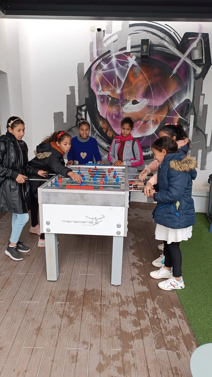 YouCode18's tweet image. En collaboration avec la Fondation OCP, @YouCode18 cède ses bancs à 17 écoles primaires de la province de Safi. Des visites quotidiennes d’écoliers @YouCode18 nous permet de partager avec eux notre passion pour l’IT. #youngcoders.
