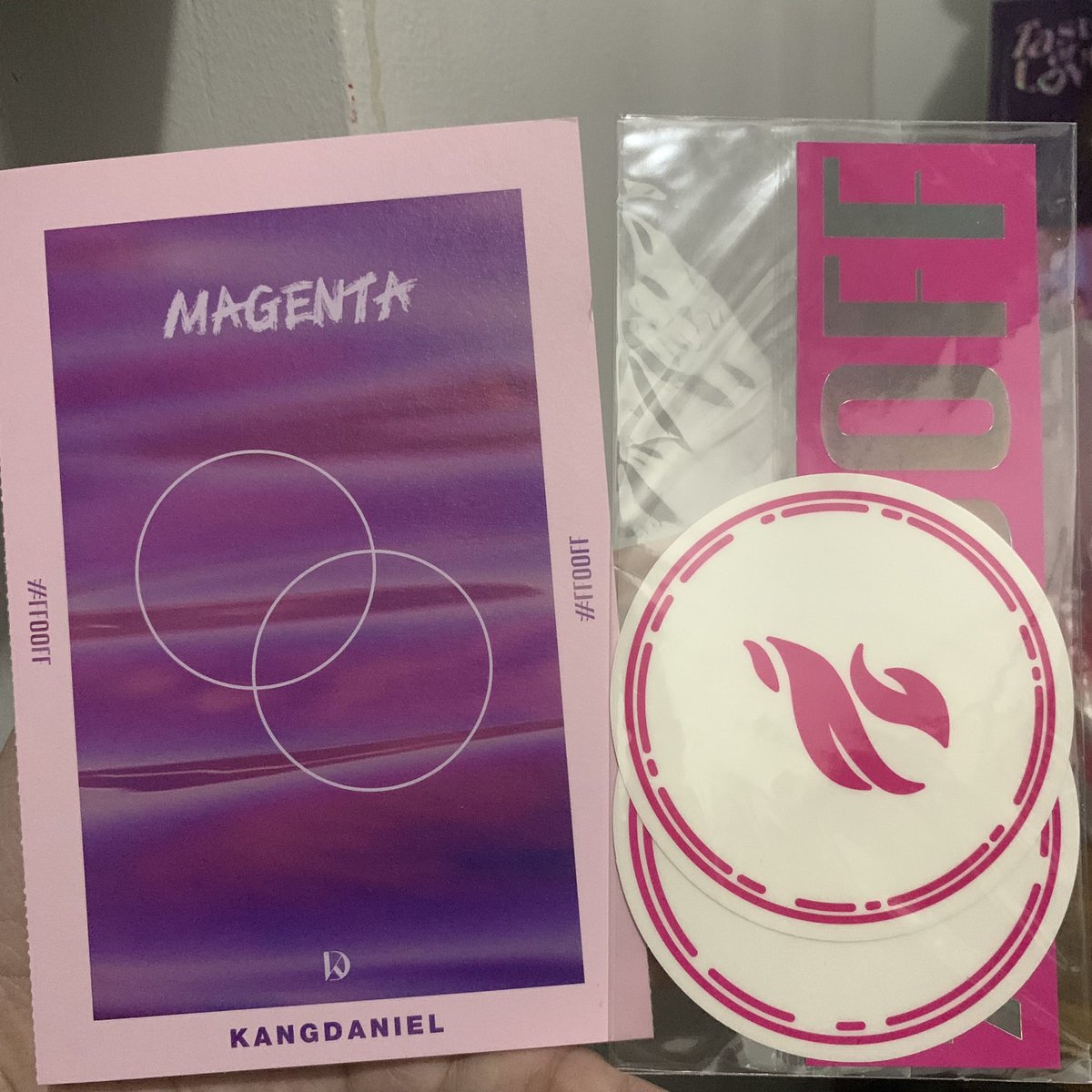 LFB WTS Kang Daniel Magenta ₱300 nalang all TWICE Formula of Love (Explo ver) ₱450 lahat RFS: Need funds for School and also need na nila ma re home huhu XD SEND ME A DM 📩 or reply here #KangDaniel #KangDanielMagenta #TWICE #TwiceFormulaOfLove