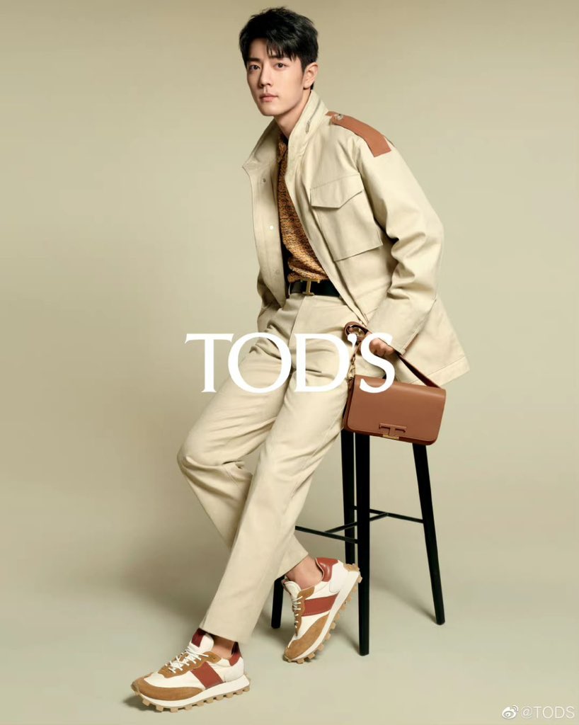 edithtran_'s tweet photo. Đôi mắt pleiku biển hồ đầyyy

#TodsFW23
#XiaoZhanxTodsFW23
#XiaoZhanReadyForTods https://t.co/ibBSUqKrnL
