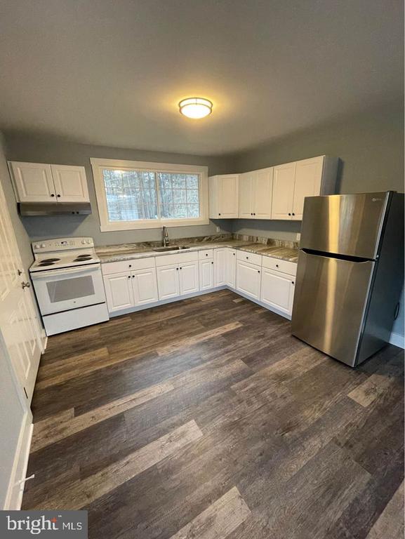 RemaxOne_MD's tweet photo. Check out our newest listing in #Churchton! Tell us what you think!  #realestate https://t.co/aVXpFX3cF3  Listed by: Bonnie B ODonnell. https://t.co/O7fR3RaIHp