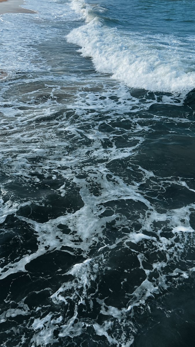 _hazqq's tweet photo. 🌊 https://t.co/jSla561LEm