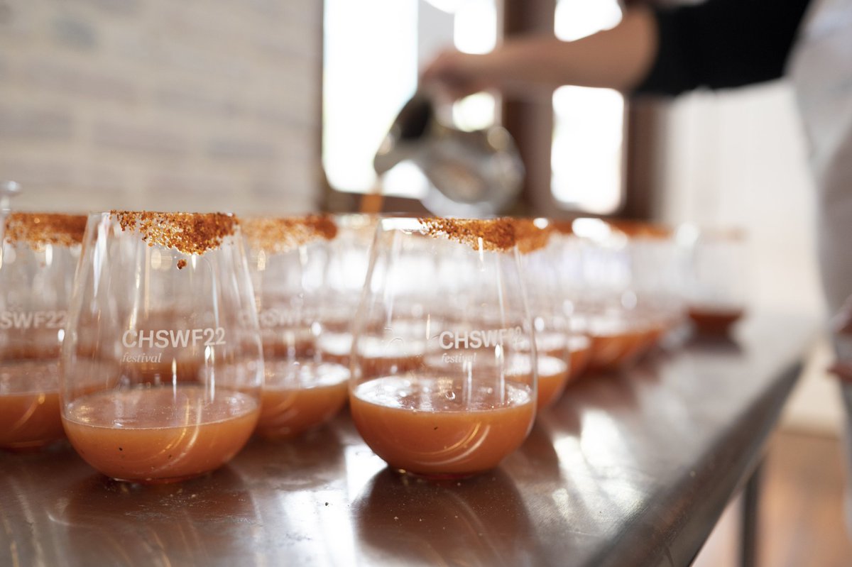 tifflangston's tweet photo. One week from today, I'm heading toย Charleston Wine + Food to eat, drink, and be merry. Will I see you there?ย #chswf23ย
(Photo byย @brennanwesley, courtesy of Charleston Wine + Food ) https://t.co/wmowhg2UOs