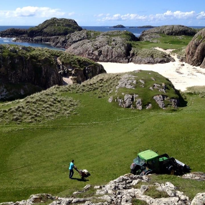 𝗟𝗔𝗦𝗧 𝗦𝗣𝗢𝗧 𝗥𝗘𝗠𝗔𝗜𝗡𝗜𝗡𝗚 ⛳ 𝘛𝘩𝘦 𝘐𝘰𝘯𝘢 𝘊𝘩𝘢𝘳𝘪𝘵𝘺 𝘛𝘦𝘢𝘮 𝘎𝘰𝘭𝘧 𝘊𝘩𝘢𝘭𝘭𝘦𝘯𝘨𝘦

Grab the final place for our ultimate golf experience, taking place on Saturday 25th March. An 18-hole team challenge for teams of 4.

🔗 bit.ly/3GAd9KA