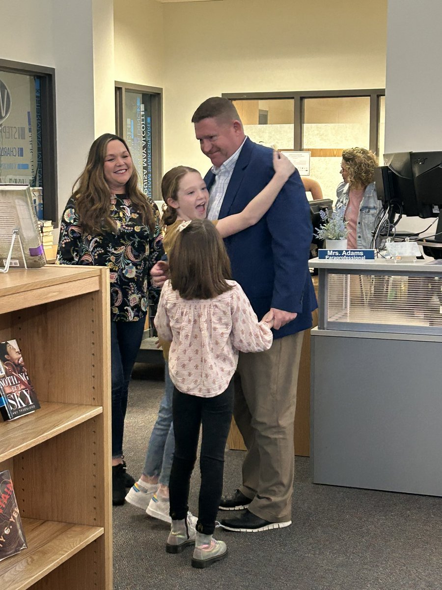 So excited to welcome <a href="/MikeCSharp/">Mike Sharp Ed.D</a> as the next lead principal of <a href="/LHSJAYS/">Liberty High School</a>.  Our Blue Jays are in great hands!  So proud of you Dr.  Sharp!   Congratulations!!!