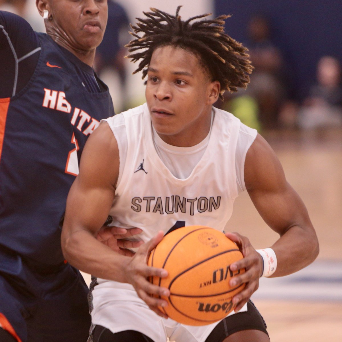 "It's a great win. ... We stayed with it."

Staunton used a second-half burst to earn a Region 3C quarterfinal win over Heritage-Lynchburg on Tuesday (via <a href="/C_Lass/">Chris Lassiter</a>): dnronline.com/sports/high_sc…