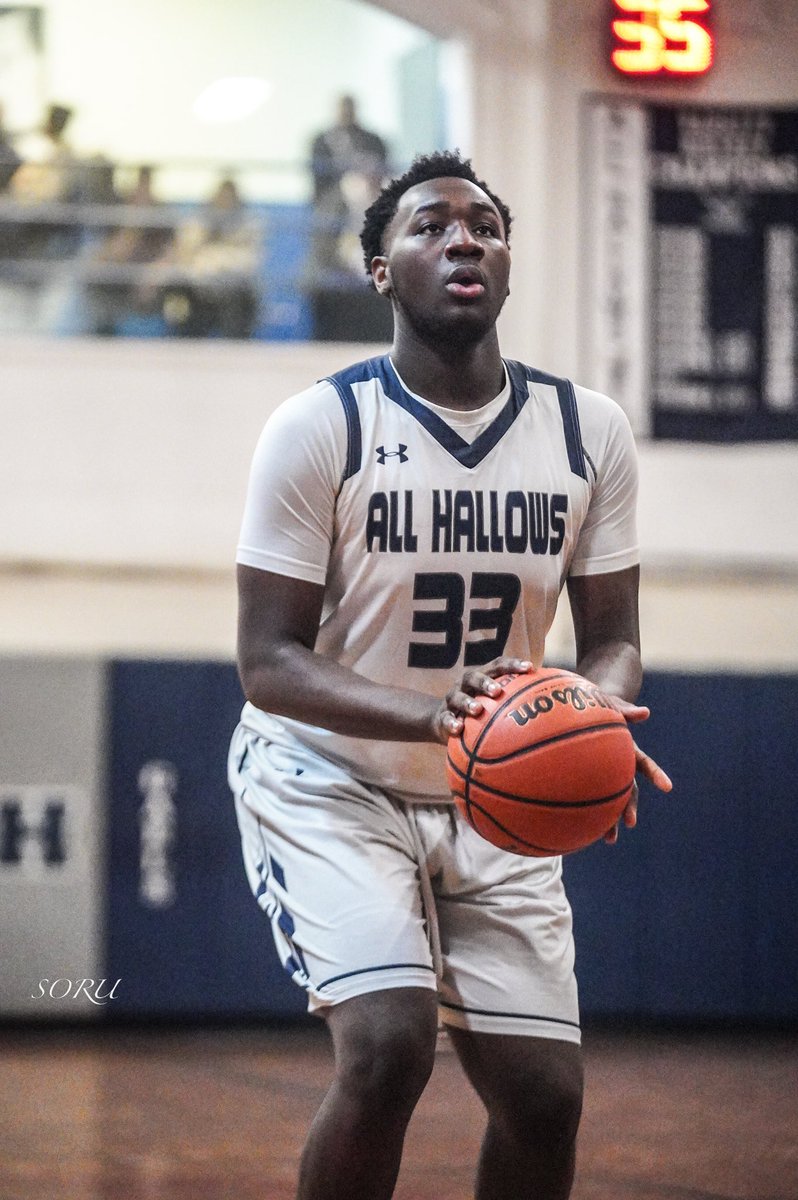 Class of 2023 
Uncommitted 6’6” F/C 
Souleyman Traore finished with 18pts 12rebs and 2blks to help lead the Gaels to the 2nd round of the Playoffs ‼️‼️‼️‼️