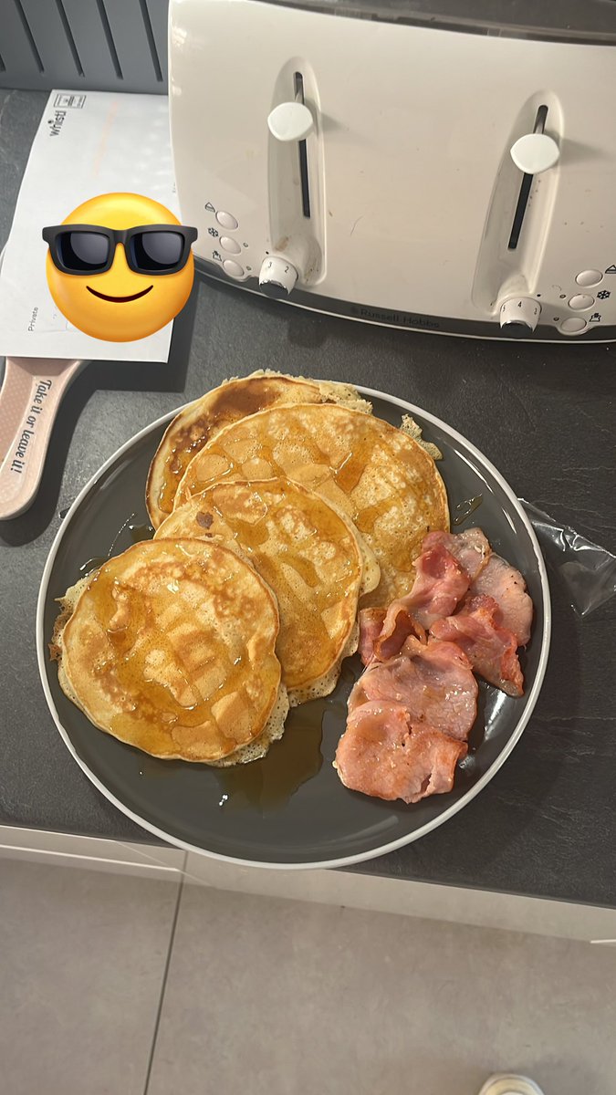 EditorDanny_'s tweet image. Pancakes Tuesday on Wednesday? @hannahb3210