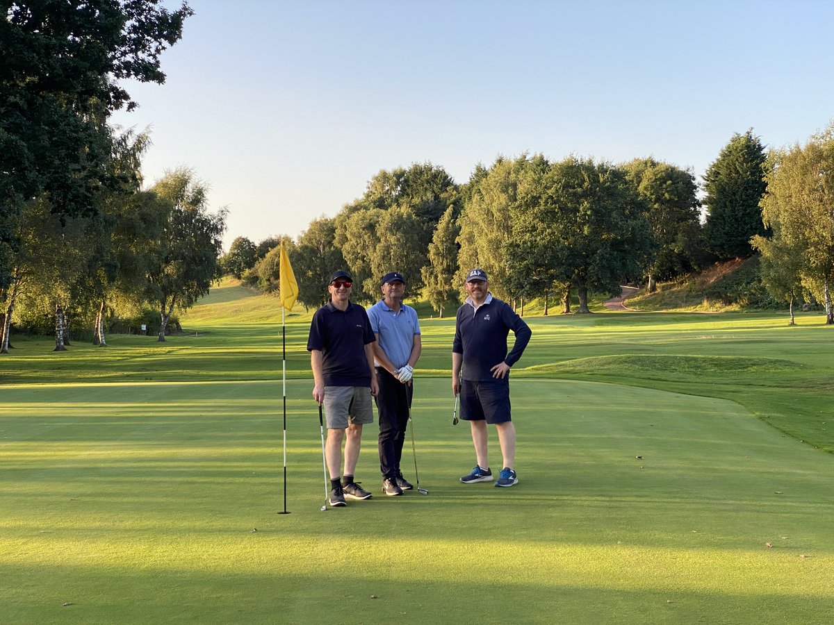 Avro Golf Club tweet media