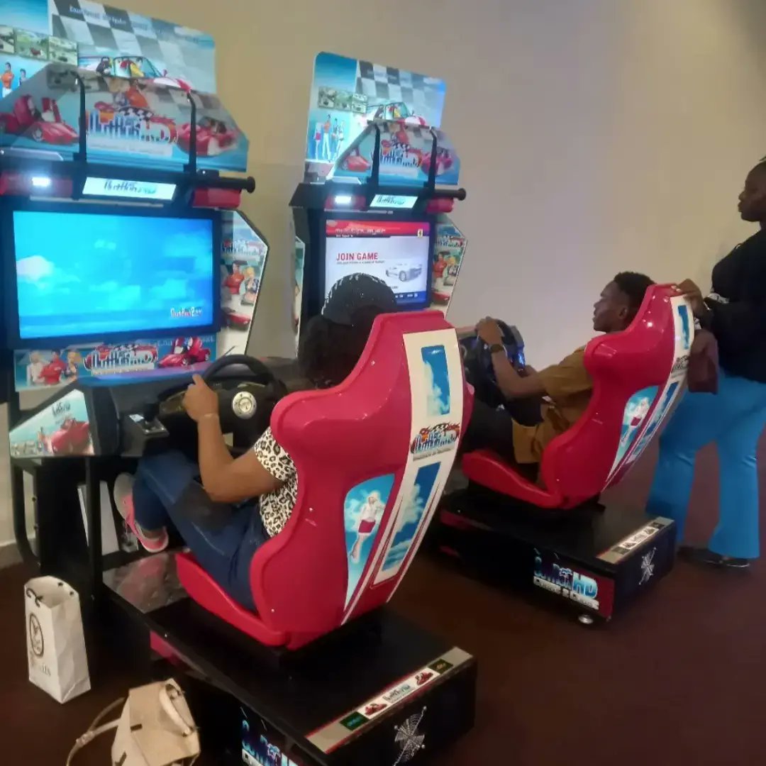 PinnacleZone's tweet photo. Looking for something FUN🤩  for kids and adult to do anyday and anytime  🇳🇬
Come out to pinnacle game house, we've got something for all ages☺️

Visit pinnacle game zone @ Pinnacle mall.
Christ Embassy way 
Asese
For enquiries contact 08024900431. https://t.co/v3pBvRBmwE