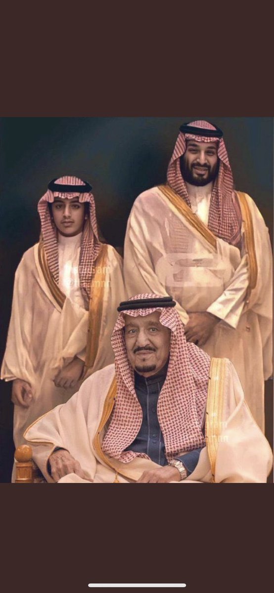 b_t_2223's tweet photo. ثلاثة قرون من العز والخير والعطاء
حفظ الله بلادنا ومليكنا من كل شر ..

🫶🏻💚🇸🇦💚🫶🏻
#يوم_التاسيس
 #يوم_التاسيس_السعودي_2023 https://t.co/pJ2Lo7lYv8