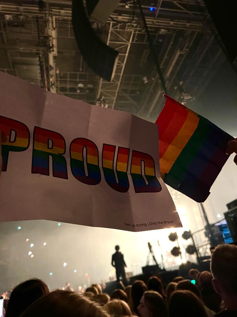 2_louisinoslo_8's tweet photo. I mean- #ltwtoslo https://t.co/tPfJMYPsvP