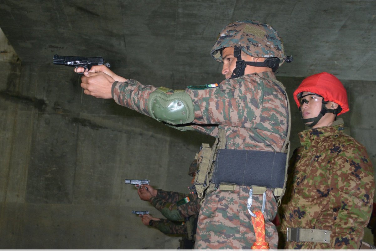 Defence_Nation's tweet photo. Exercise #DharmaGuardian22 🇮🇳🇯🇵
Indian Army Troops along with JGSDF Troops conducted Room Intervention & Counter Terrorism Tactical Training along with Small Arms Training at Camp Imazu, Japan.
#IndianArmy #JGSDF #Japan #DG22 #JaiHind #Defencenation https://t.co/dBq5XeJLUW