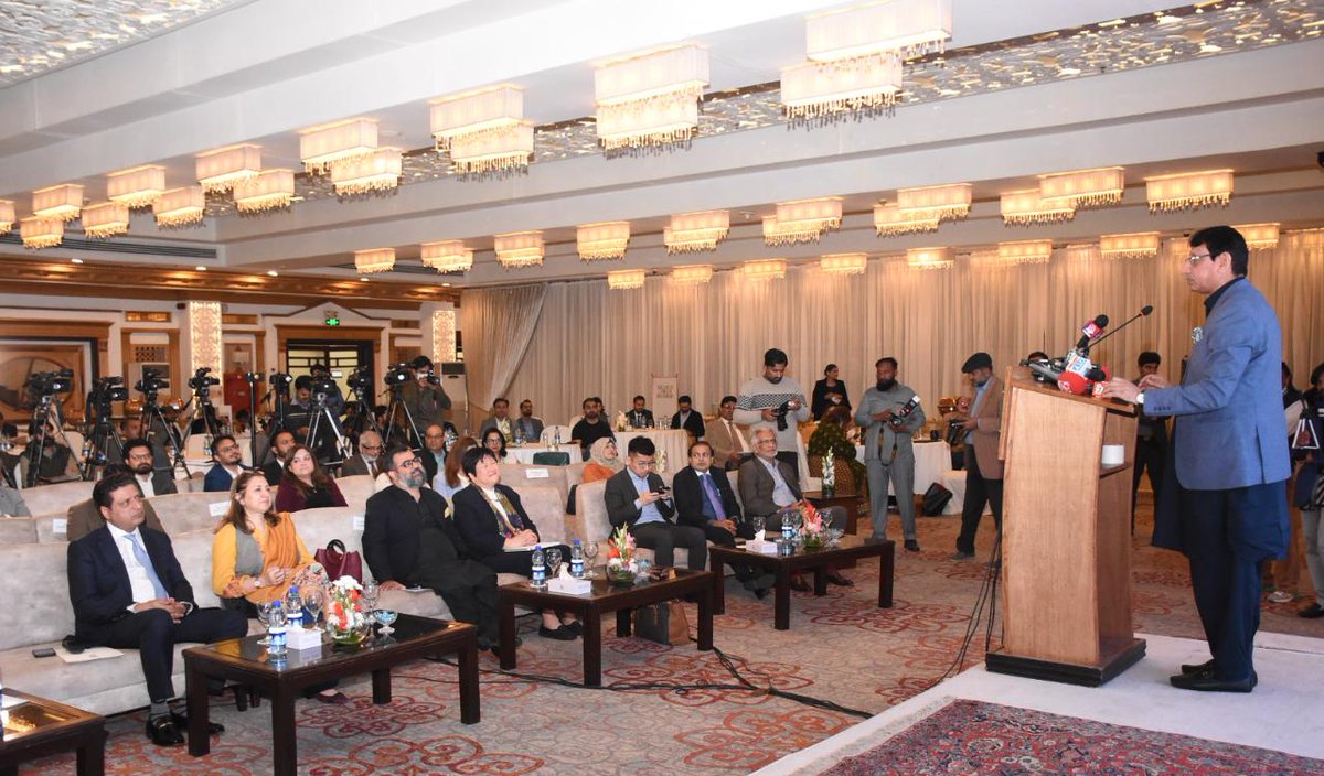 MoitOfficial's tweet photo. Federal Minister for IT and Telecommunication Syed Amin Ul Haque addressing the  'Inaugural Ceremony of Gokina Smart Village Project' in Islamabad on February 22, 2023.

#SmartVillage #Gokina #MOITT #USF #Huawei #ITU #TeleTaleem #SehatKahani https://t.co/lHCLZ41xMO