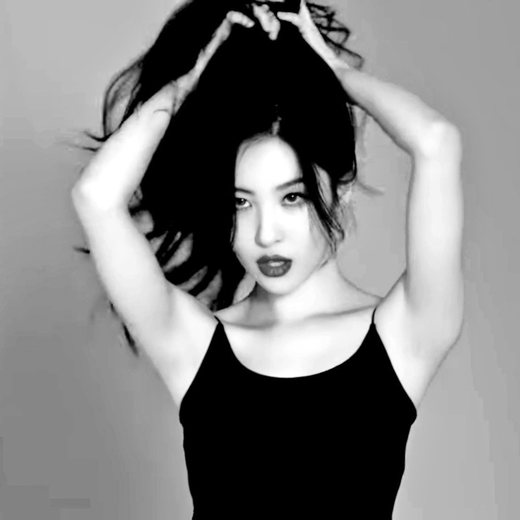 Sunmi Pics On Twitter official sunmi QUEEN Https t co sunmi-pics-on-twitter-official-sunmi-queen-https-t-co