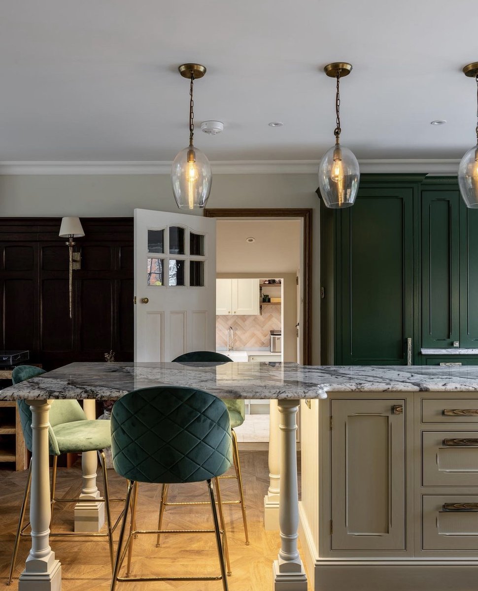 pisani_uk's tweet photo. - I N S P O -
The Reigate Marble Shop utilising our Iceberg granite beautifully๐๐ผ๐
More stock available from this block, get in touch for more info๐ฌ
#Granite #Naturalstone #Quartzite #Naturalstonesupplier #Marble #graniteslab #Luxury #Inspiration https://t.co/Iu4ZTFPXld