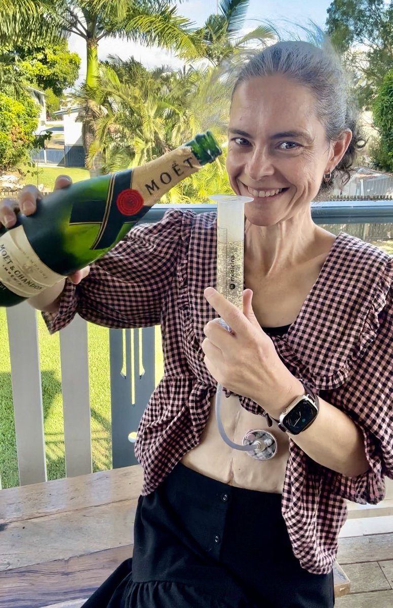 Tubie-style celebration of @NDIS’ decision to recognise my permanent & ongoing substantially reduced functional capacity resulting from #ShortBowelSyndrome. 

This evening’s (temporary) impaired functional capacity brought to you by Moët. 

Cheers & THANK YOU for your support❤️🍾