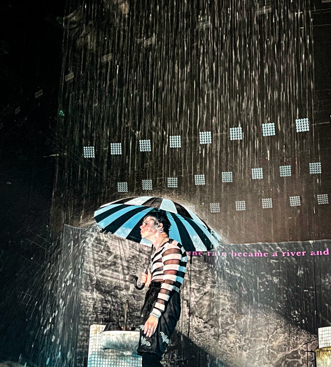 HYDRA-TECH in use last week as Yungblud kicked off his 2023 world tour. The sfx system is designed for touring and provides realistic rainfall by releasing randomised water droplets, and creating stylised custom patterns, textures and graphics. Photo <a href="/Annie19750/">Annie ⎕</a> <a href="/erlasersandsfx/">ER Productions</a>