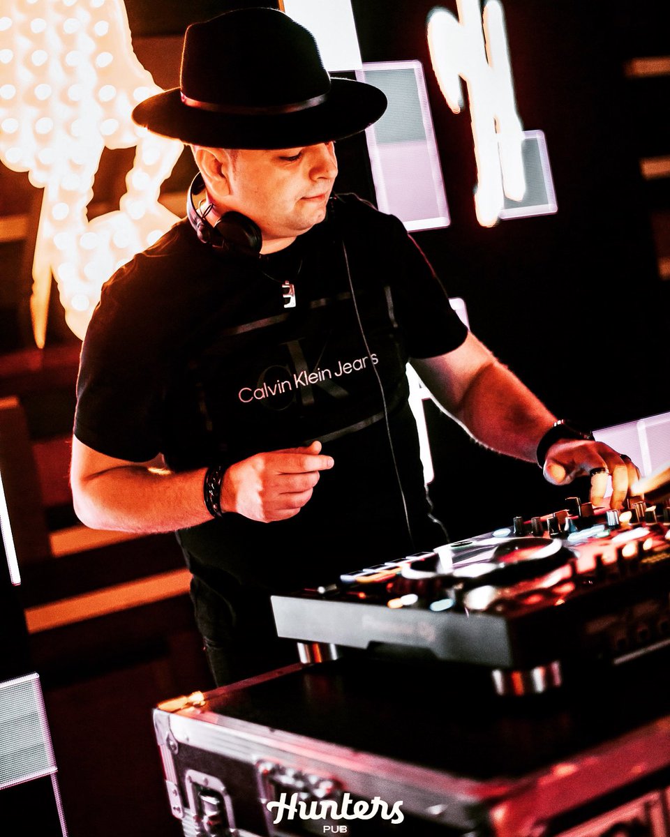 #love #instagood #photooftheday #fashion #instagram #followme #music #djing