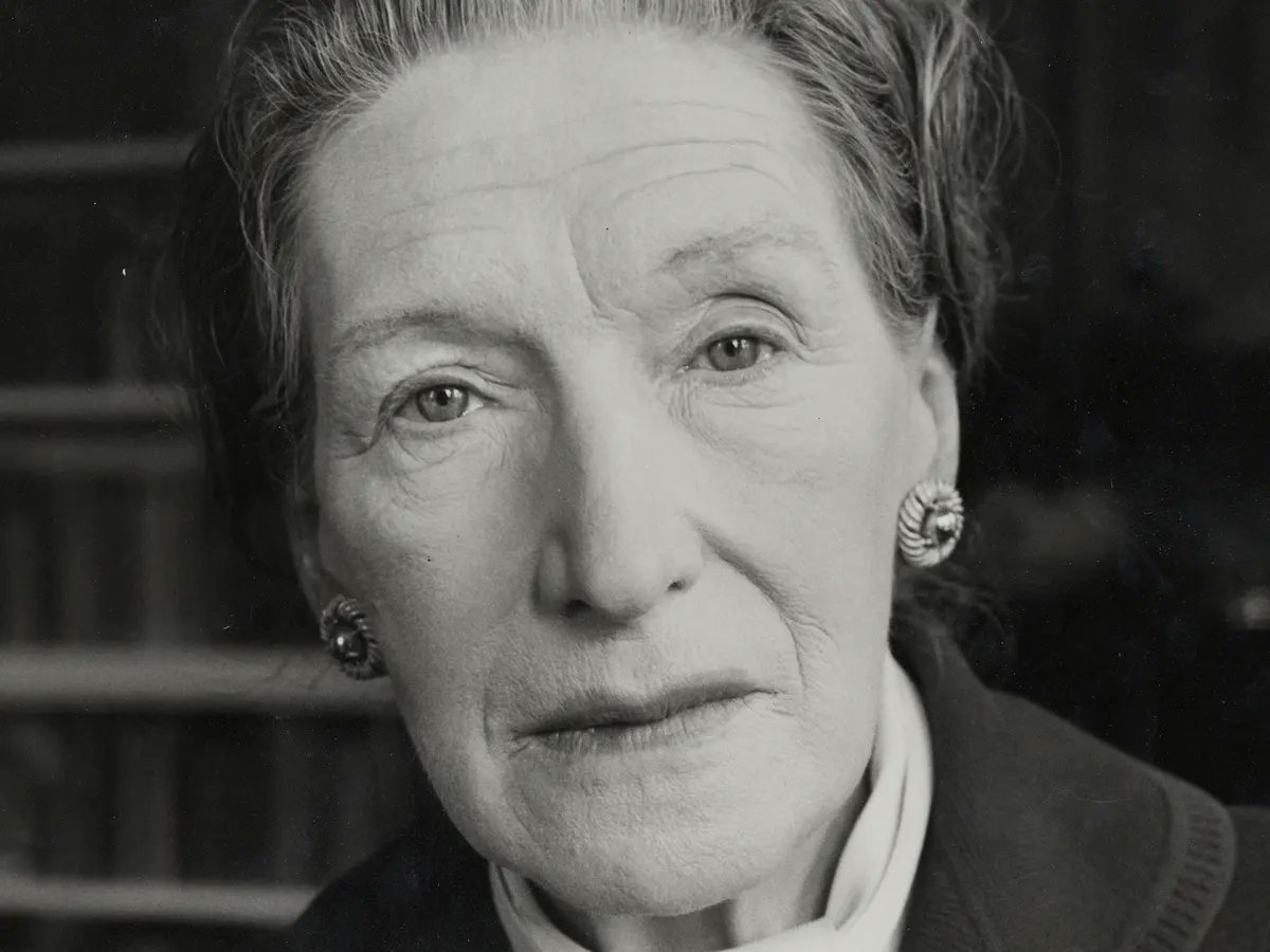 “The innocent are so few that two of them seldom meet-when they do meet, their victims lie strewn all round.” 
Elizabeth Bowen, died 22 February 1973

#elizabethbowen #innocence
