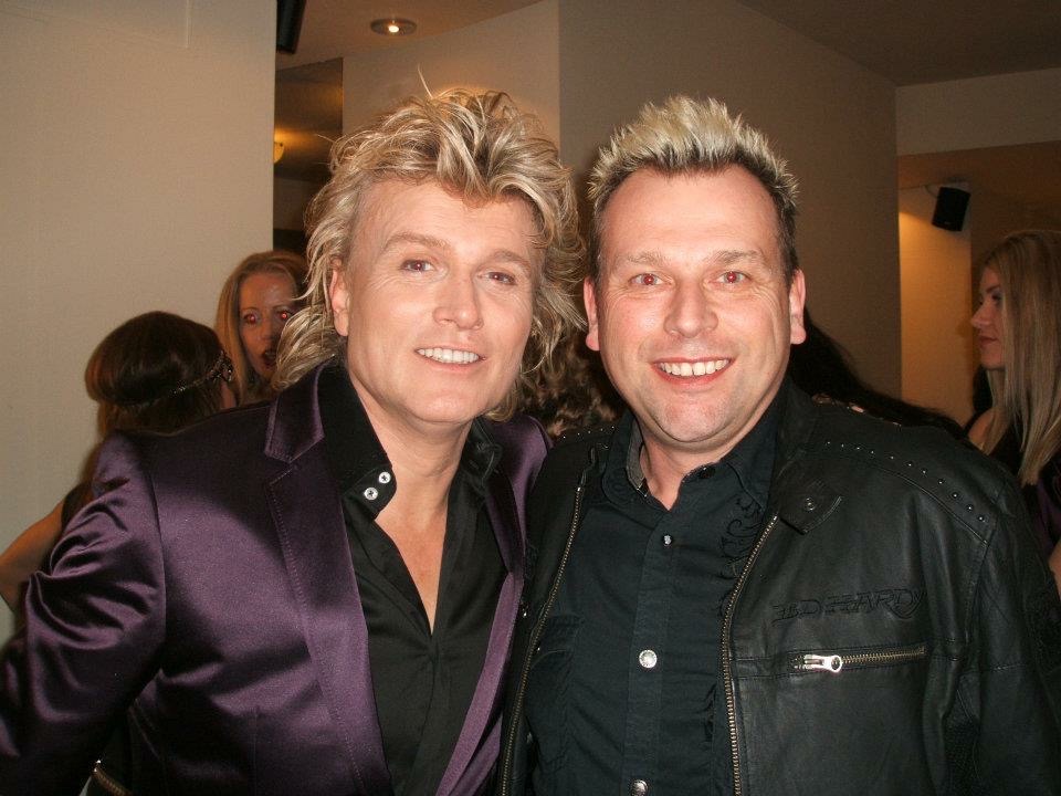 Happy Birthday to the fastest illusionist in the World, Dutch Magician Hans Klok. Wishing him a Wonder-Filled Day :) 