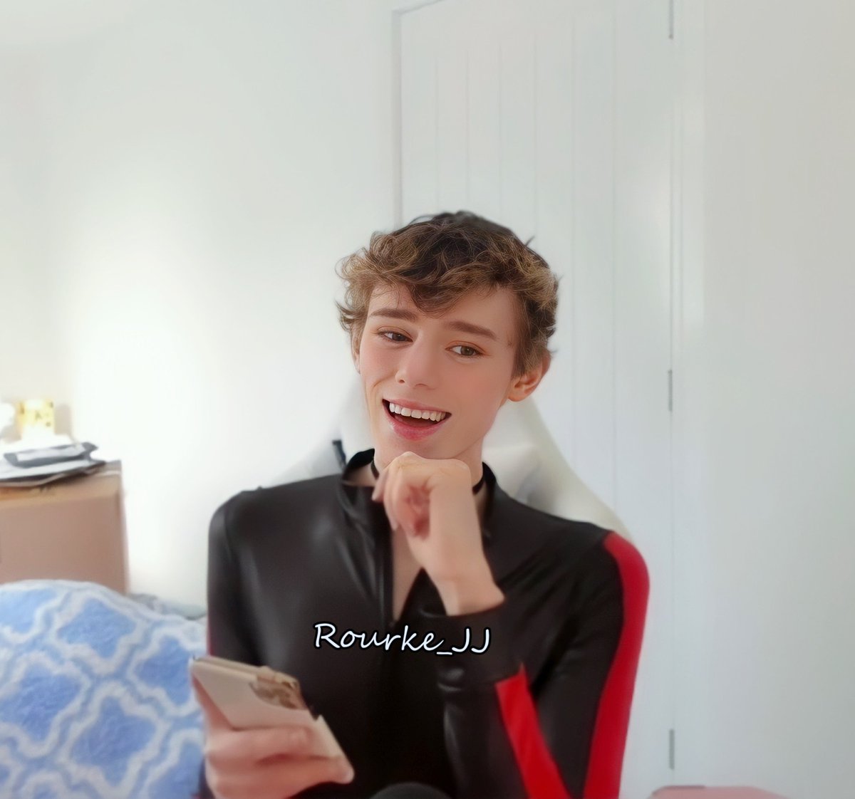 ขอบคุณทุกความห่วงใย💓 @rourkesdiamonds

#RourkeDiamonds
#Rourke
#weloverourke
#rxurke
#rourke
#น้องโร้ค
#weloverourke 
#cuteboys #cuteboy #prettyboy #sexygay #boy  #femboy
#live #livestream #streamlive #streaming #TwitchStreamers #twitch #twitchstreame