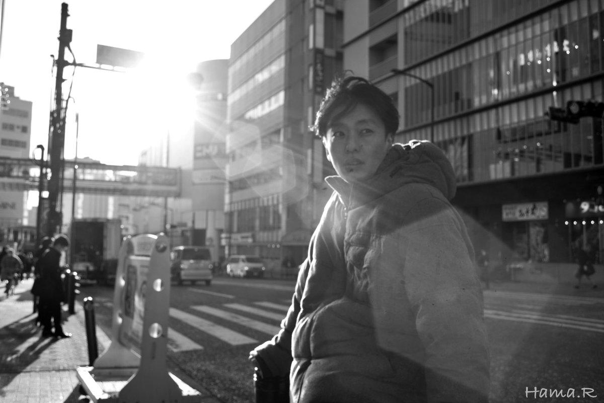 hama_ryunosuke's tweet photo. 俳優  大西輝卓(@table0109 )

昨日レコーディングが早めに終わったので町田にてスナップポトレしてきました｡この方は私を演劇の世界にハマらせた俳優さんです｡しばらく続きます📷
#宣材写真 #アー写 #ポートレート
#スナップ #スナップポートレート
#モノクロ https://t.co/CSdcEoMQ3l