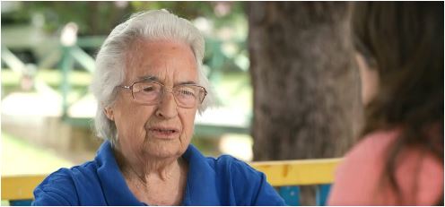 TheRegional_au's tweet photo. Maisie Robinson, 89, Junee, has become the spokesperson for elderly affected by bank closures across Australia. Asked by @georgie_tunny of the
@theprojecttv how was she would get her money once her local @CommBank closed, she said "I don't know". @ANZ_AU @Westpac @NAB #auspol https://t.co/XLxOlkdDKR