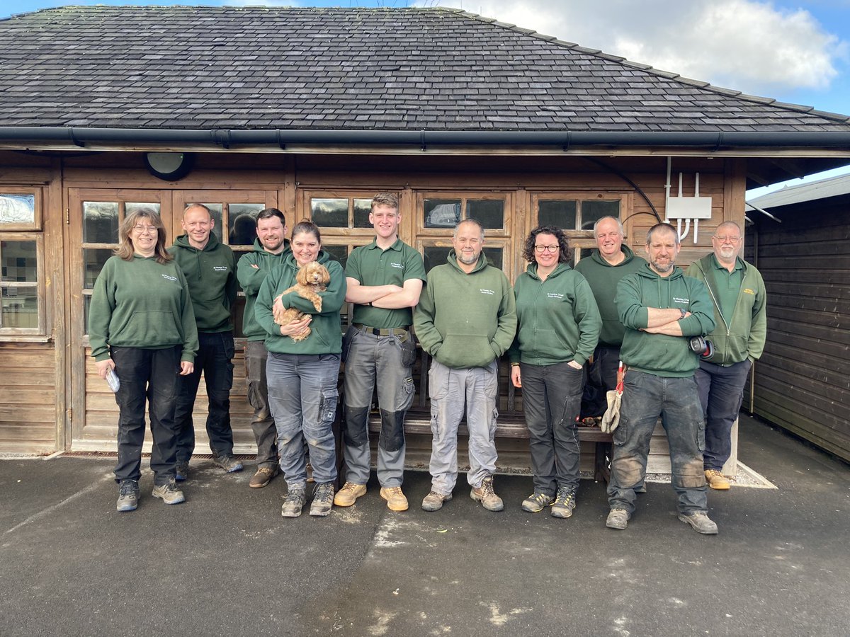 Millmoo's tweet photo. The Gardens team @St_Monica_Trust (including honorary member Milo) tackling hedges at Sandford en masse. First time all together in over 3 years! #gardens #team https://t.co/MV8wltmegK