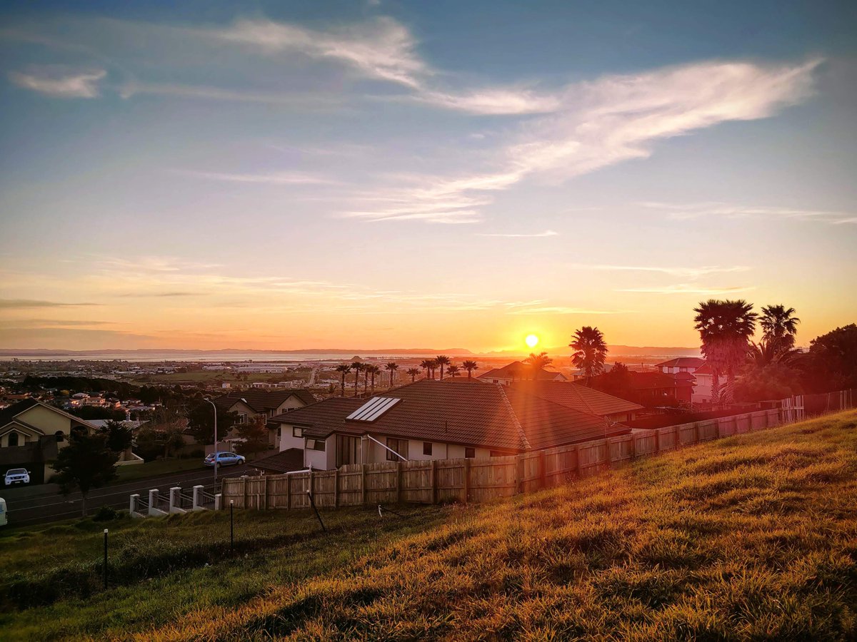 TecnoMobileInd's tweet photo. Be an Explorer in the Adventure of Life!
-Captures from Tecno Camon19
#ShotOnCamon #Camon19 #Travelstory #Tecno #Travel https://t.co/9CPPvFooH0