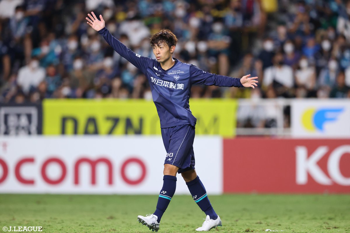 J_League's tweet photo. 🎂HAPPY BIRTHDAY🎂

本日2月24日は
アビスパ福岡
中村駿 選手の29歳の誕生日です🎉

中村選手、
おめでとうございます㊗️

@AvispaF
@shun003200 https://t.co/AtFzcAoRkU