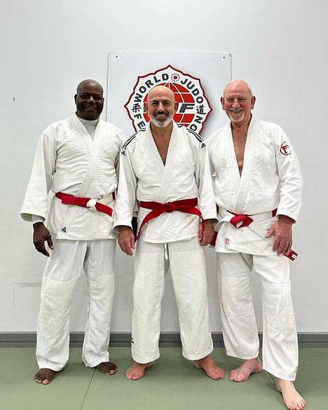 CyprusWorldwide's tweet photo. WELL DONE TO UK CYPRIOT SAMPSON SAMPSON ON BEING AWARDED A 9TH DAN FROM THE WORLD JUDO FEDERATION
https://t.co/s84atGMCKm
@Sobelljudo
#judo #SampsonSampson #9thdan
Entrants are being invited for the @CypriotWhosWho
Email info@cypriotsworldwide.com
#UKCypriots https://t.co/RbupkjgqCv