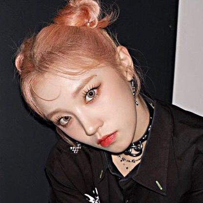 ︎
 #𝐌𝐚𝐡𝐨𝐮𝐫𝐮𝐲𝐨𝐀𝐔 ⛩️ 

╰──╮

      めでたい毎日でありますように。

                     ╭──╯

𝘚𝘩𝘰𝘸 𝘰𝘧𝘧 𝘵𝘩𝘦 𝘦𝘭𝘦𝘨𝘢𝘯𝘤𝘦 𝘰𝘧 𝘵𝘩𝘦 𝘴𝘸𝘢𝘯 𝘪𝘯 𝘺𝘰𝘶.

 #หงส์ดำเจ้าบัลลังก์รัตติกาล
      
 ︎
 ︎