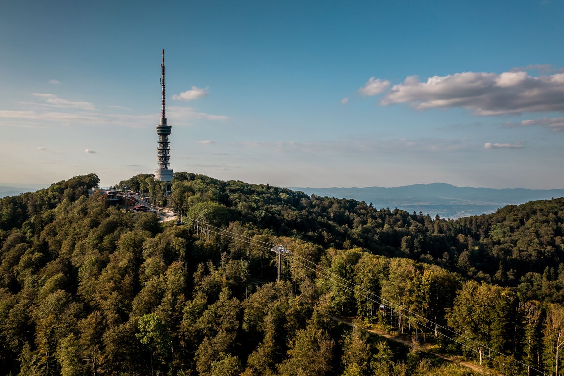 If you’re searching for a truly local experience, then go on, and spend a lovely day in the woods of mount Medvednica. Easy day trip to the #Zagreb mountain for first-timers. 🥰
📸: J. Duval
MORE: bit.ly/3puOYFd 
 
#VisitZagreb #LoveZagreb <a href="/zagreb_tourist/">Zagreb Tourist Board</a>