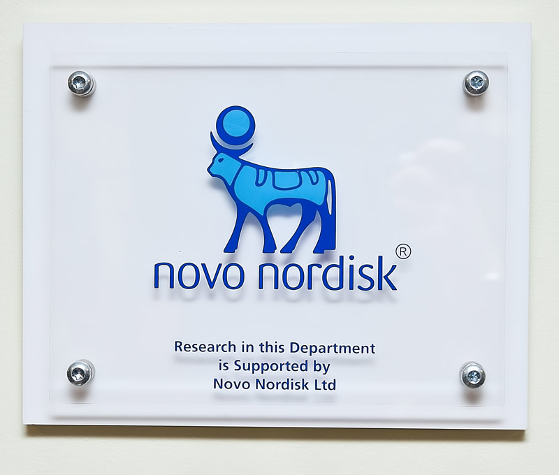 Something to say...? 

Say it with a stylish plaque!

Find out more at jamy.co.uk/index.php/plaq…

#plaques #display #design #ukmfg