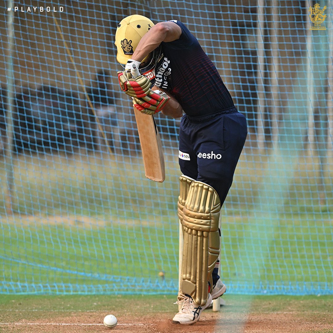 RCBTweets's tweet photo. Here is a tricky one. Guess the Royal Challenger! 🤔

Hint: He made his IPL debut against CSK. 👀

#PlayBold https://t.co/rMKfnBtg3n