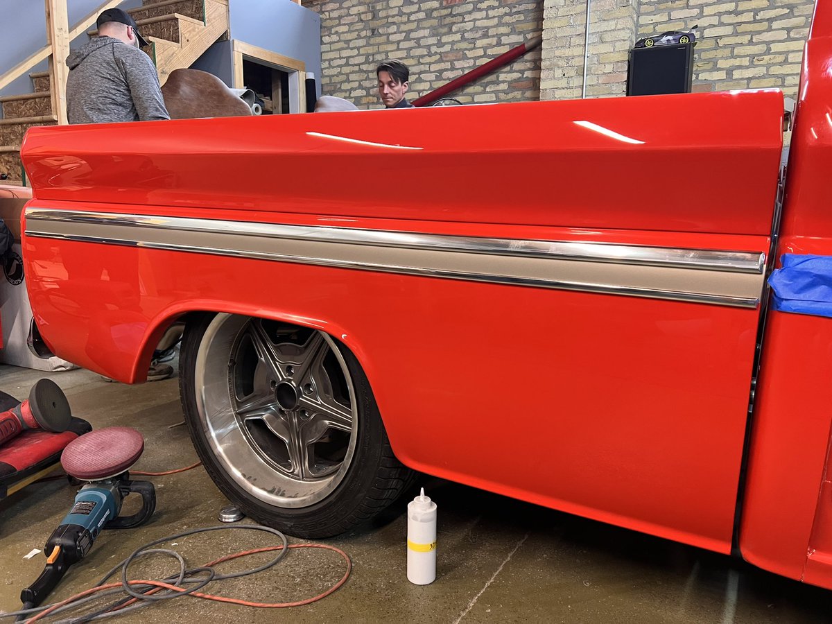 ZL1DER's tweet image. Dad’s 64 is at the finish line after a 3 year ground up restoration.  Heading to Detroit Auto Rama today!  #OneEthanol #Shortbox #FlexFuelInjected #E85