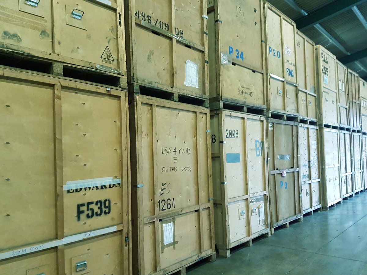 persremovals's tweet photo. Need to free up some space at home? We can help. Storage units brought to your door for as little as £24 per week #storage #declutter #movinghome https://t.co/Y7Uj7ZK6m1