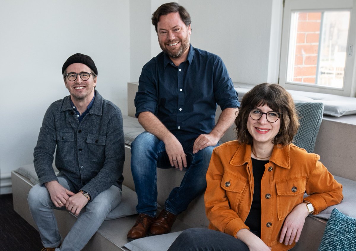 MEEDIA's tweet photo. .@Platzhirschen startet ZgH Engage für PR und Publishing. Die Werbeagentur hatte erst kürzlich ZgH Media Nerds angeschoben - zusätzlich zu anderen Ablegern. (+)
#agentur #werbung #PublicRelations #publishing #content #socialmedia
https://t.co/ckZZPKzp3e https://t.co/NgnG0Ihplc