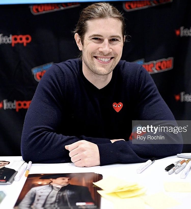 nasabuf's tweet photo. #davidberry #mrdavidberry is THE #mosthandsomeaustralianactor! #vote for him once an hour w/link in my bio; #voting ends 2/28. #davidberryfans #votefordavid #australia #australian #mosthandsome #extraordinarilytalented #bestsmile credits: #alisongail #royrochlin their owners https://t.co/r7T4LX9vaf
