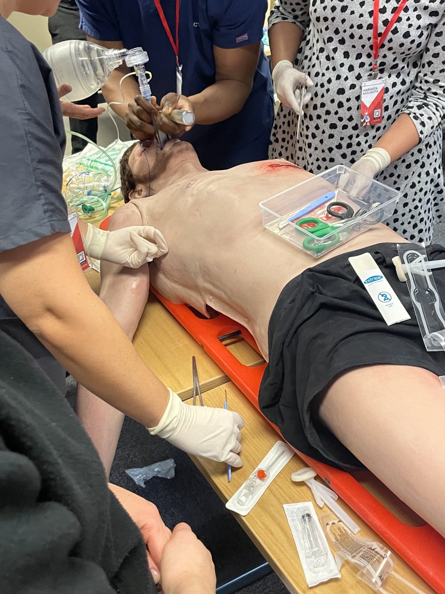 Anna Goose tweet media