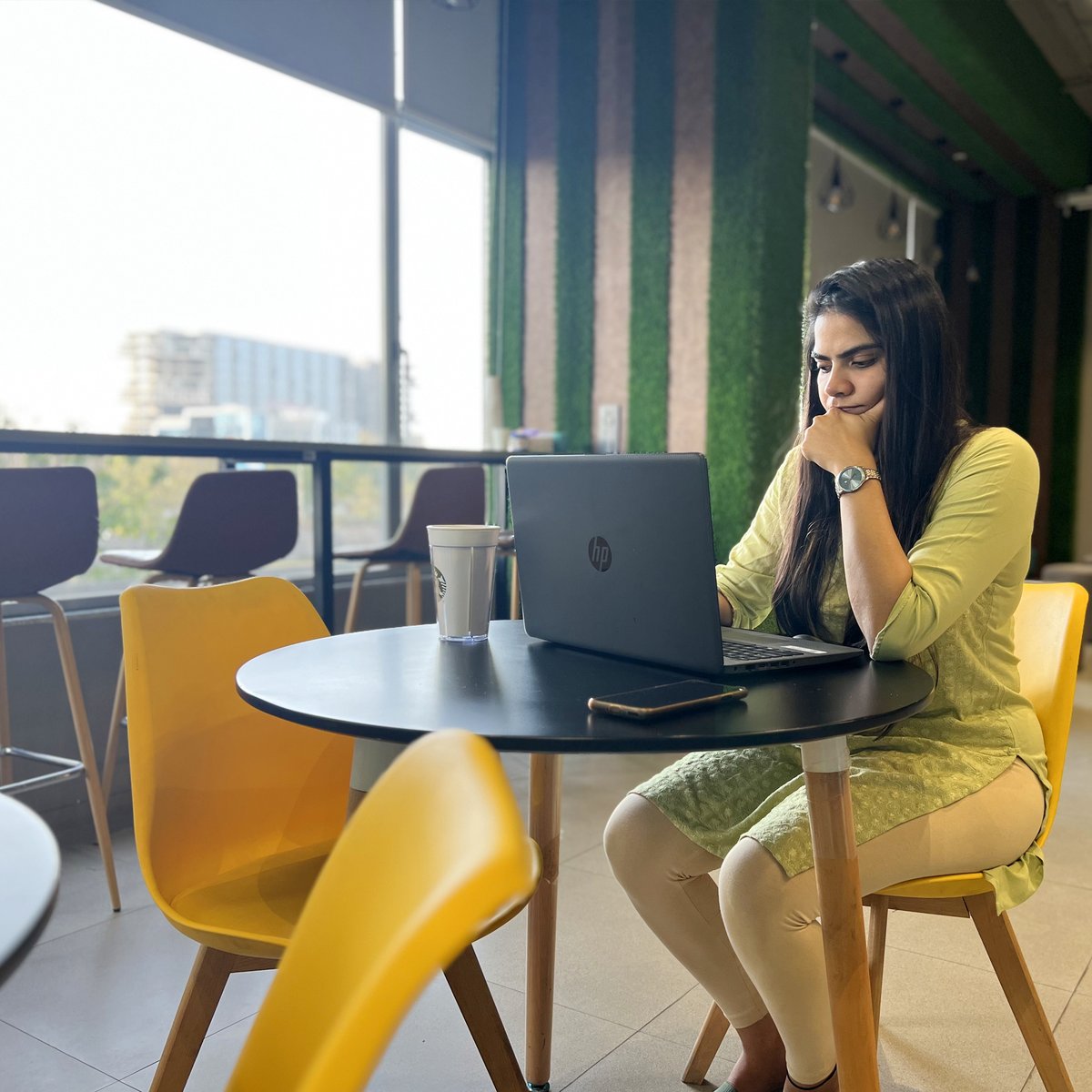 Provyzcoworking's tweet photo. Work is wonderful when your workspace is Provyz!
Swing by or call📞/WhatsApp us on+919925757722
#provyz #businesscentre #flexibleworkspace #workspace
#hotdesk #flexidesk #privatecabins #eventorium
#meetingroom #seminarhall #surat #lovemyworkspace #valentine #vesu #february https://t.co/o6bGZXsirA
