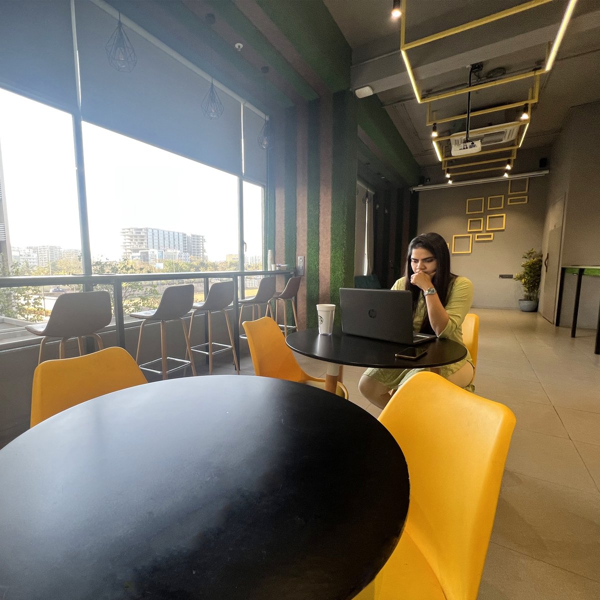 Provyzcoworking's tweet photo. Work is wonderful when your workspace is Provyz!
Swing by or call📞/WhatsApp us on+919925757722
#provyz #businesscentre #flexibleworkspace #workspace
#hotdesk #flexidesk #privatecabins #eventorium
#meetingroom #seminarhall #surat #lovemyworkspace #valentine #vesu #february https://t.co/o6bGZXsirA