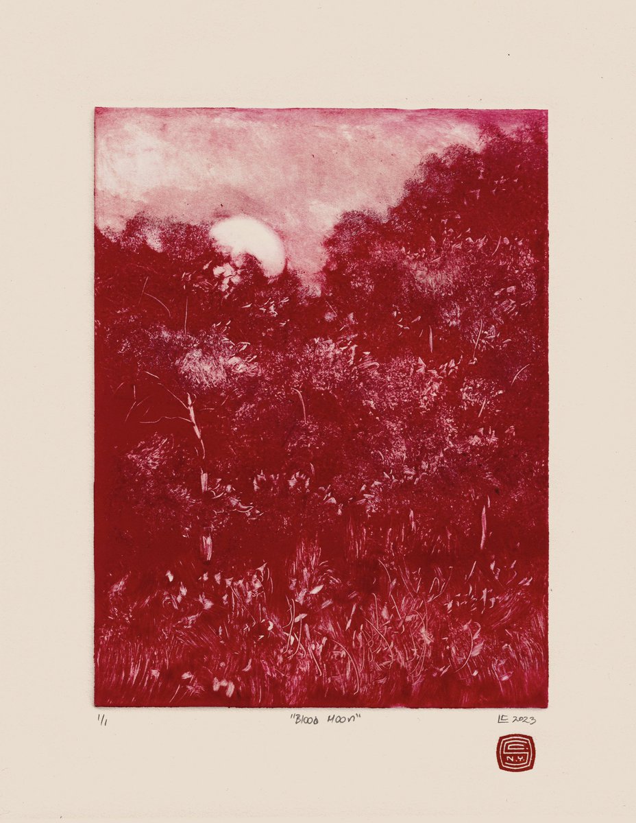 LuisColanArt's tweet photo. “Blood Moon,” 2023, monotype on Rives Heavyweight paper, image 8 x 6 inches, sheet 11 x 8 1/2 inches
.
.
.
#monotype #print #printmaking #printmaker #landscape #nature #artwork #art #worksonpaper #monotipo #nycartist #luiscolan #graphicart #luiscolanart #bloodmoon #reslandscape https://t.co/UpOrJmOhN3