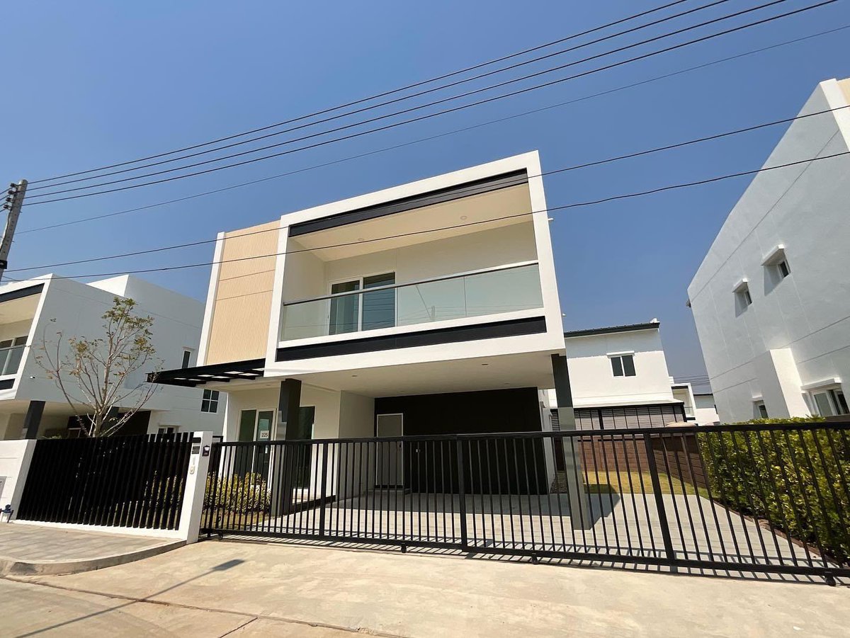Clickme_Home's tweet photo. คลิกมี โฮม ทีมตรวจบ้านจากวิศวกรโยธารุ่นใหม่ ทั้งนี้ ในรอบสัปดาห์ที่ผ่านมาต้องขอบคุณคุณพรชนิตย์ คุณหยา และคุณกอล์ฟ เป็นอย่างสูงครับ #ตรวจบ้านเชียงใหม่ #เชียงใหม่ #รีวิวเชียงใหม่ #ตรวจบ้านก่อนโอน https://t.co/tFHbBW9Q7o