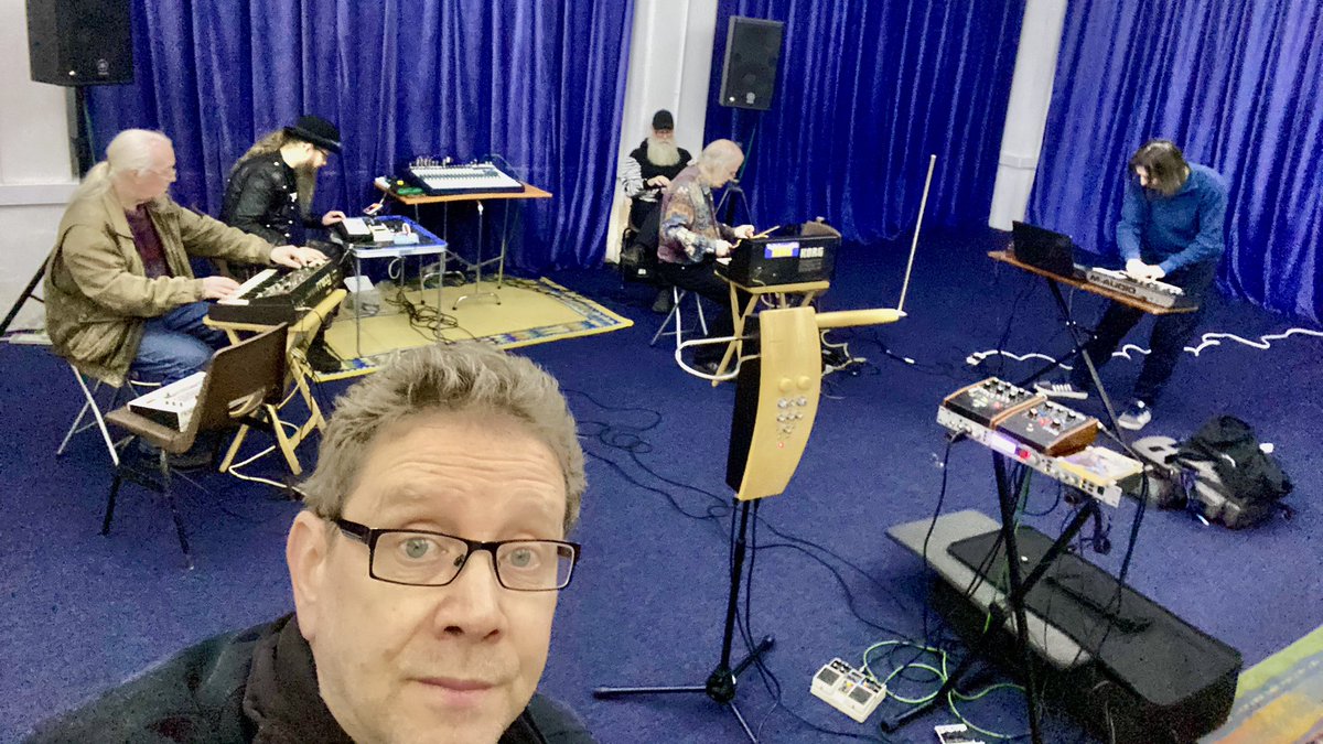 unclechristo's tweet photo. Quadelectronic 147 - the monthly #improvisation #electronicmusic session last night. 6 of us played in duos, trios, & sextet! #quadstudios #Leicester - https://t.co/OAg4MK49kq https://t.co/wFJiAdfiEd